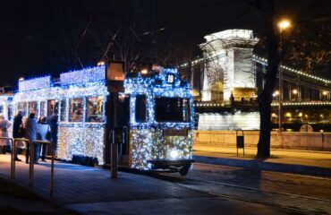 181205141713-budapest-winter-activities-christmas-tram
